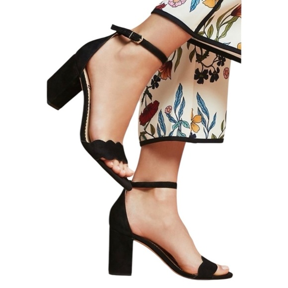 🌻Sam Edelman Black Suede "Odila" Heeled Sandal Women's Size 9.5 - Picture 1 of 14